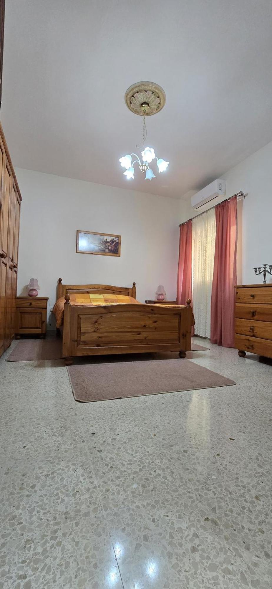 Lourdes House Apartment San Gwann Bagian luar foto